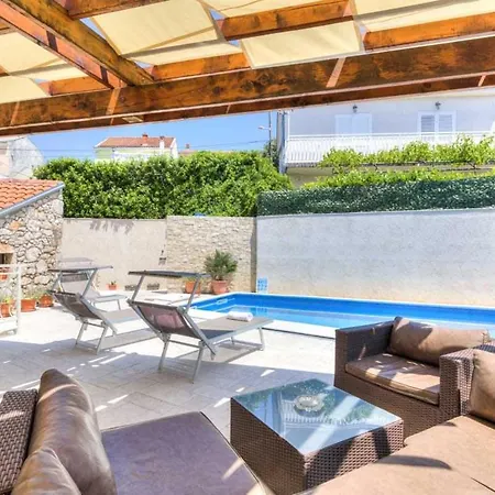 Milla By Aneo Travel * Novi Vinodolski