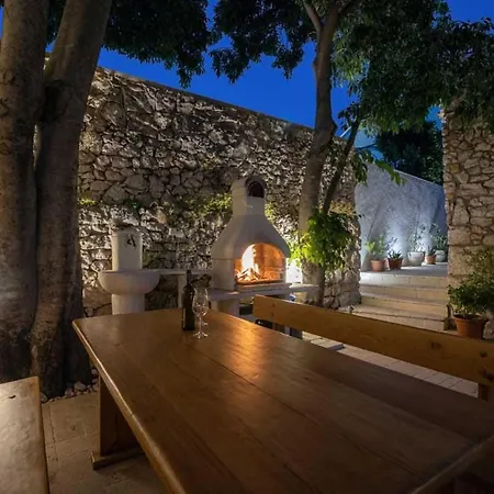 Milla By Aneo Travel Novi Vinodolski